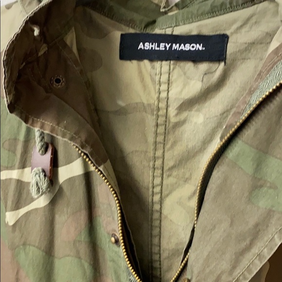 Camo vest - Picture 2 of 7